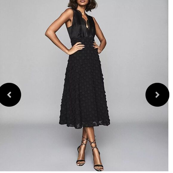 Reiss Leni Jacquard Midi Dress Spotted Black 4 - Picture 1 of 10